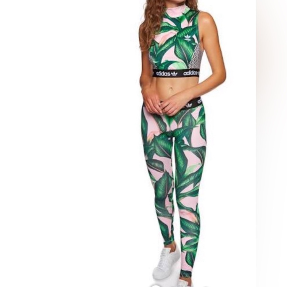 ADIDAS ORIGINALS x FARM RIO Sz S Tropical PINK GREEN FLORAL Legging
Sz S - Picture 3 of 5